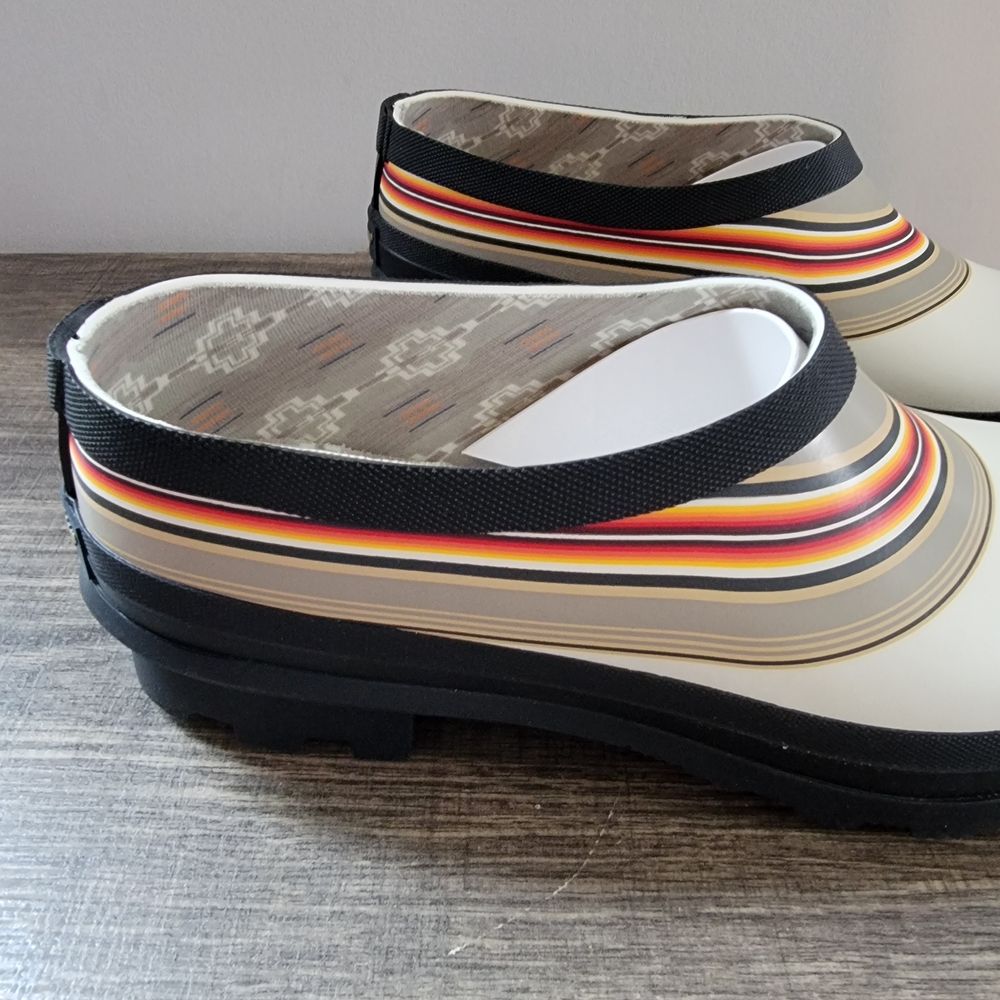 Pendleton NIB Serape Stripe Garden Rain Clogs Women's Size 10 - Picture 2 of 7